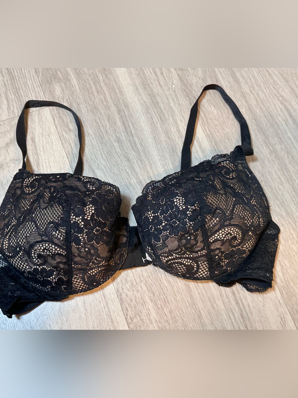 Victoria Secret IPEX lace bra black Demi 36C